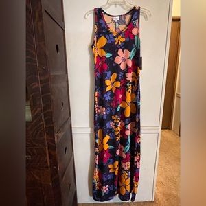 NWT LulaRoe Sleeveless Long dress.  Size M